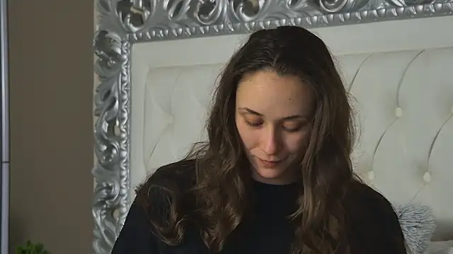 AliceMunro online show from February 5, 2026, 6:01 pm