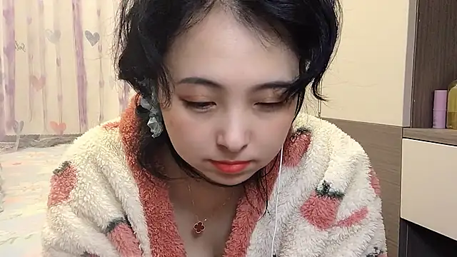 Hanicarrot online show from December 9, 2024, 12:01 am