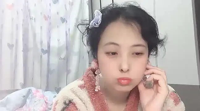 Hanicarrot online show from January 13, 2025, 4:51 pm