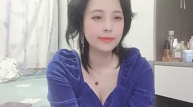 Hanicarrot online show from January 24, 2025, 5:53 pm