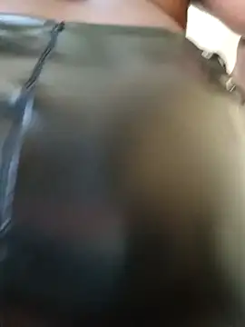 suckmyboobs12  online show from March 17, 2025, 11:21 am