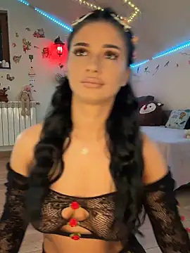 Snapshot of SelenaBee chatting on June 5, 2026, 8:09 am SelenaBee online show from June 5, 2026, 8:09 am