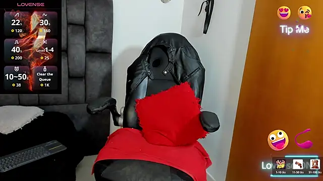 MattRodriguez9 online show from April 5, 2026, 12:35 pm