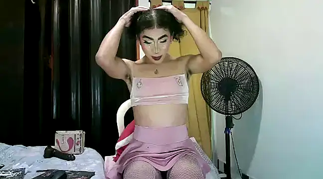 kimmiemm online show from January 28, 2025, 12:05 am