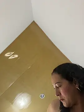 luisa curli online show from January 15, 2026, 4:17 am