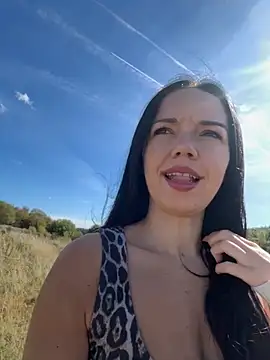 Vanesskaa online show from September 9, 2025, 10:15 am