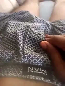 Almino00 online show from February 16, 2026, 9:38 am