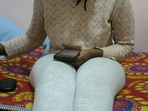 Snapshot of winnie254 chatting on March 8, 2025, 12:22 am winnie254 online show from March 8, 2025, 12:22 am