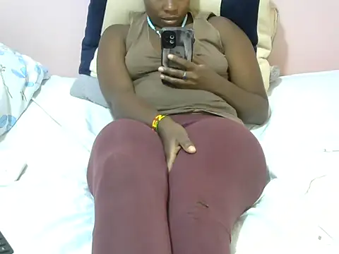 Snapshot of winnie254 chatting on September 16, 2025, 4:52 pm winnie254 online show from September 16, 2025, 4:52 pm