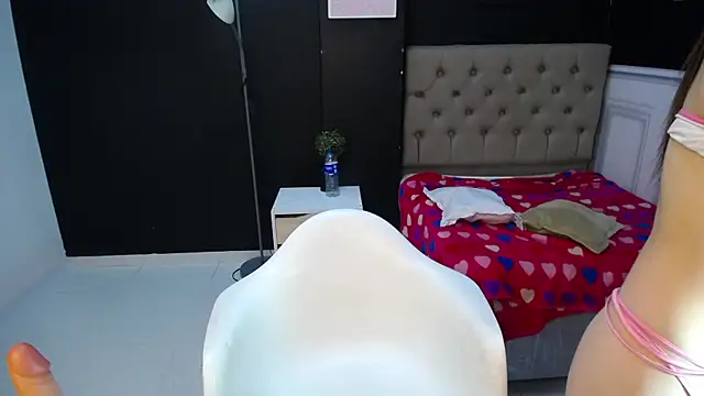 salome pavlova7 online show from January 15, 2025, 2:13 pm