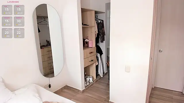 rose scottt online show from March 7, 2026, 5:32 pm