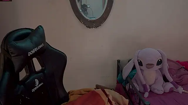 Snapshot of xofix chatting on December 20, 2024, 1:47 am xofix online show from December 20, 2024, 1:47 am