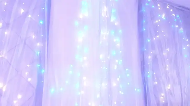 Snapshot of Natasha_Nasty2 chatting on December 7, 2024, 10:34 am Natasha Nasty2 online show from December 7, 2024, 10:34 am