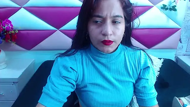 Snapshot of MariaClay chatting on January 18, 2025, 11:43 am MariaClay online show from January 18, 2025, 11:43 am