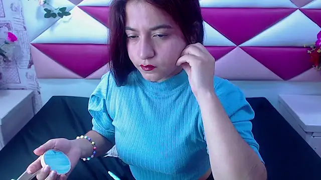 Snapshot of MariaClay chatting on February 28, 2025, 12:31 pm MariaClay online show from February 28, 2025, 12:31 pm