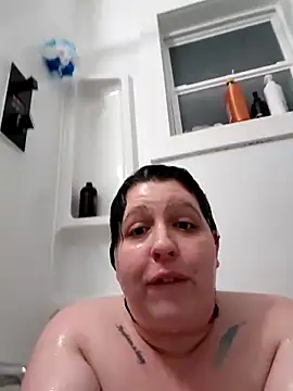 emjssbbw online show from November 7, 2025, 2:11 am