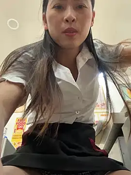 andii-1 online show from February 8, 2025, 2:15 am