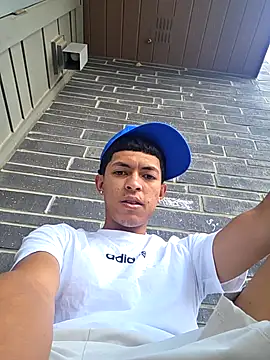 Yoko0381 online show from October 3, 2025, 6:27 pm