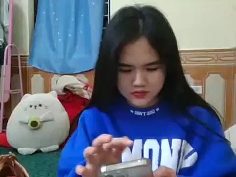 Snapshot of Yin-girl chatting on January 9, 2025, 11:36 am Yin-girl online show from January 9, 2025, 11:36 am