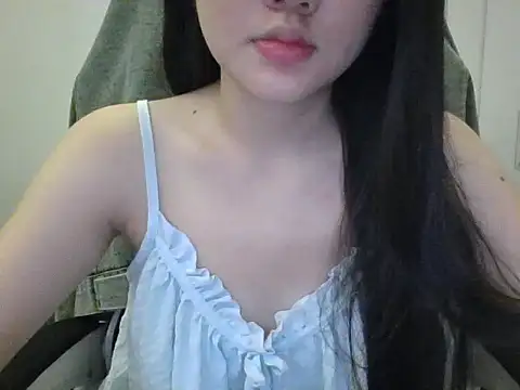 Snapshot of Yin-girl chatting on September 27, 2025, 11:37 am Yin-girl online show from September 27, 2025, 11:37 am