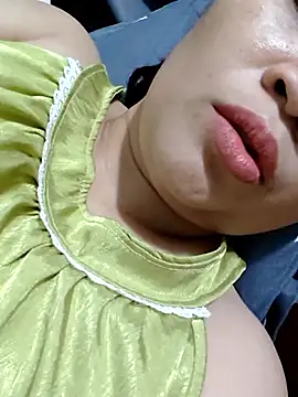 Snapshot of _Mira_69_ chatting on June 11, 2026, 2:53 am Mira 69 online show from June 11, 2026, 2:53 am