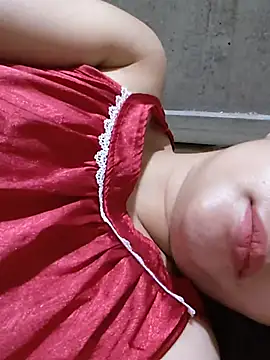 Snapshot of _Mira_69_ chatting on June 26, 2026, 5:28 pm Mira 69 online show from June 26, 2026, 5:28 pm