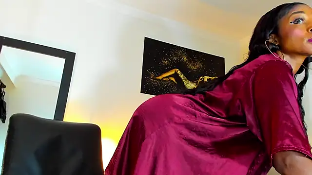 KimberlyBanks2 online show from December 2, 2025, 1:05 pm