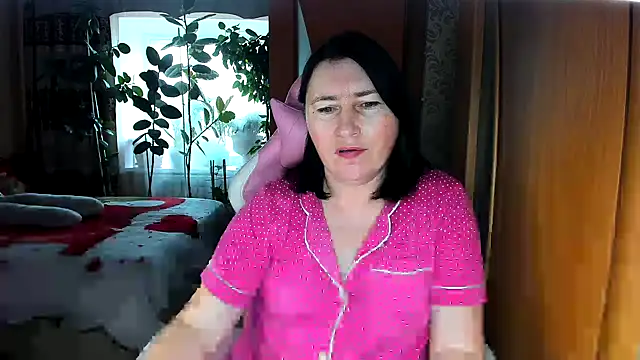 Snapshot of Tatyana51 chatting on May 17, 2026, 6:11 am Tatyana51 online show from May 17, 2026, 6:11 am