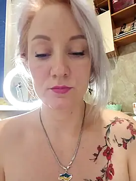 Tina Alev online show from February 3, 2025, 11:26 pm