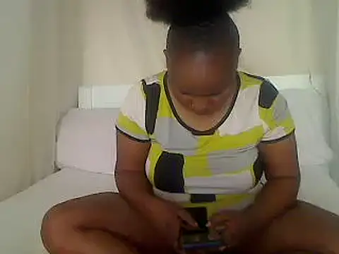 browndolly12 online show from February 20, 2025, 2:13 pm