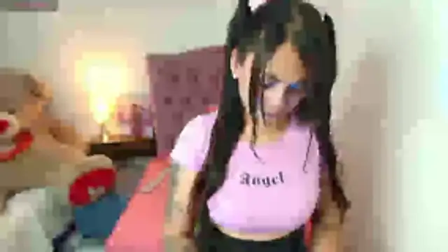 Snapshot of sofiasex99 chatting on May 4, 2026, 8:05 pm sofiasex99 online show from May 4, 2026, 8:05 pm