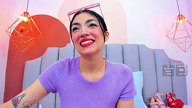 Snapshot of ThailyCherry chatting on February 4, 2025, 7:33 pm ThailyCherry online show from February 4, 2025, 7:33 pm