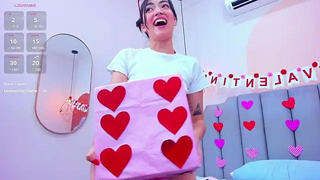 Snapshot of ThailyCherry chatting on February 14, 2025, 10:47 pm ThailyCherry online show from February 14, 2025, 10:47 pm