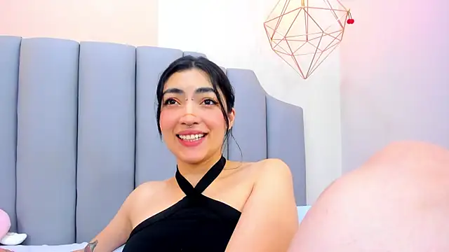 Snapshot of ThailyCherry chatting on February 26, 2025, 1:21 am ThailyCherry online show from February 26, 2025, 1:21 am