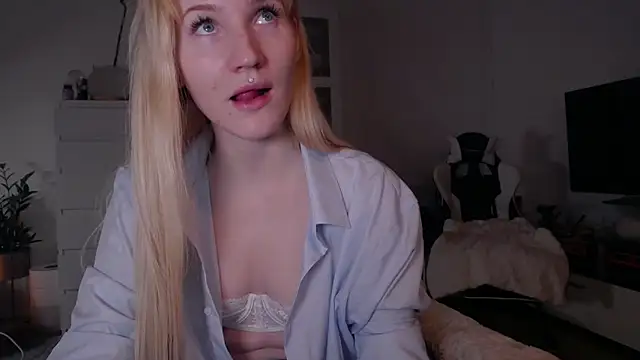 ginger vi online show from February 2, 2025, 10:17 pm