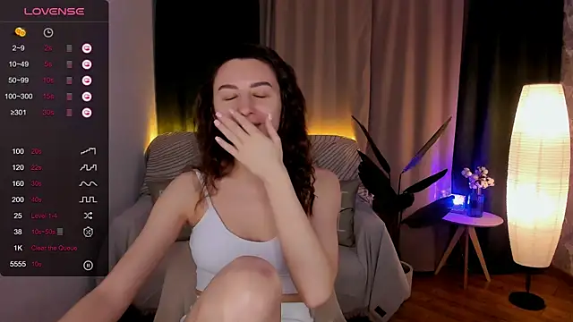 annacooleman online show from February 1, 2025, 2:05 am