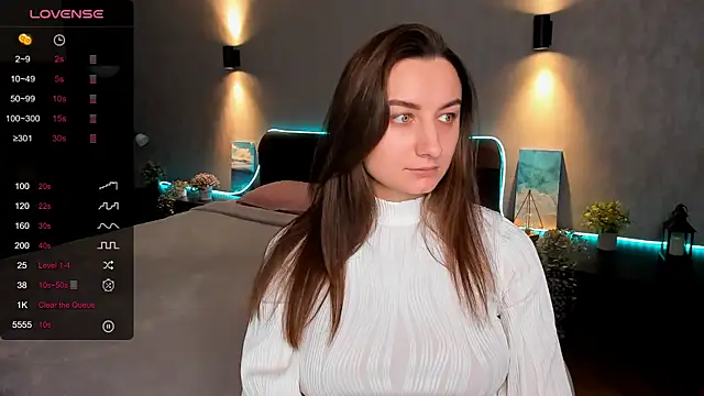 annacooleman online show from February 6, 2025, 7:24 am