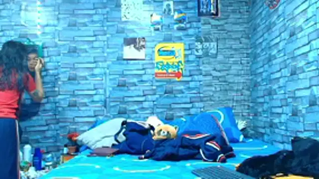 Lady Godss online show from November 2, 2025, 12:24 am