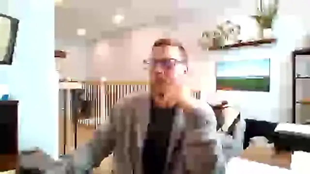 Snapshot of Bigdicktrav902 chatting on February 3, 2026, 2:00 pm Bigdicktrav902 online show from February 3, 2026, 2:00 pm