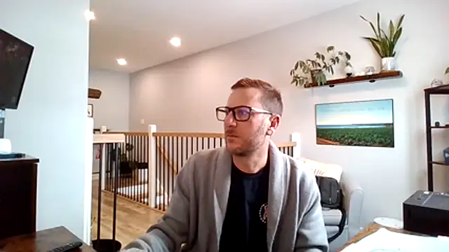 Snapshot of Bigdicktrav902 chatting on February 11, 2026, 2:33 pm Bigdicktrav902 online show from February 11, 2026, 2:33 pm