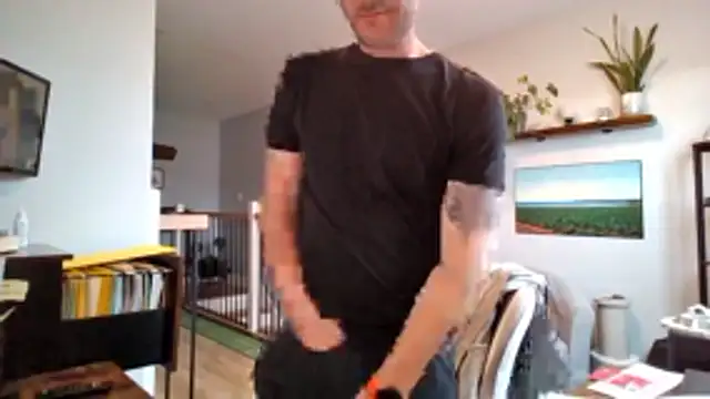 Snapshot of Bigdicktrav902 chatting on March 11, 2026, 12:11 pm Bigdicktrav902 online show from March 11, 2026, 12:11 pm