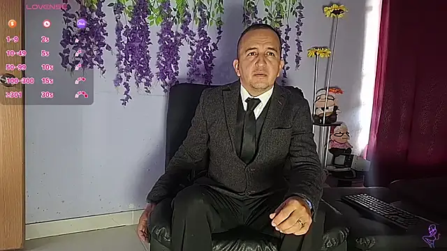 yazfore2 online show from July 9, 2026, 2:21 pm