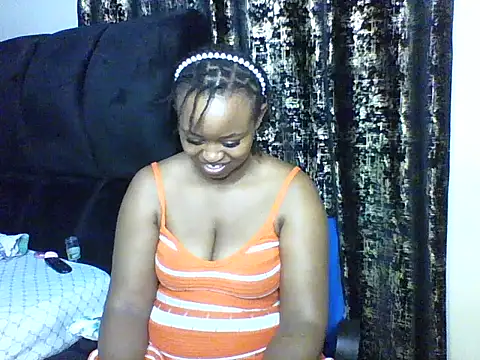 Snapshot of Candii_wet_ chatting on September 21, 2025, 8:21 pm Candii wet online show from September 21, 2025, 8:21 pm