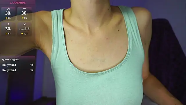 Miss  Bia online show from September 13, 2025, 11:04 pm