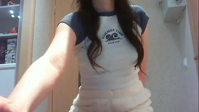 khu yam online show from December 8, 2024, 8:58 pm