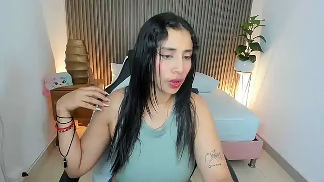 venuz lee online show from March 19, 2025, 12:56 pm