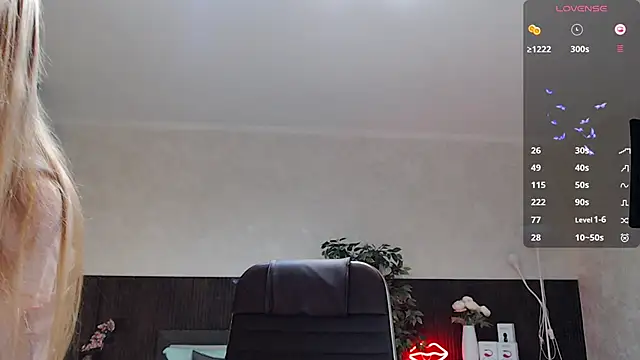 Snapshot of Cutie_Annie chatting on January 21, 2025, 2:22 am Cutie Annie online show from January 21, 2025, 2:22 am