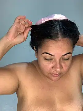 NayraLima0309 online show from March 3, 2026, 12:39 am