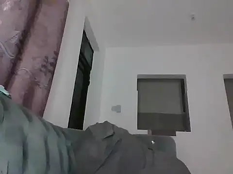 Snapshot of Candykitten chatting on March 22, 2025, 10:48 pm Candykitten online show from March 22, 2025, 10:48 pm