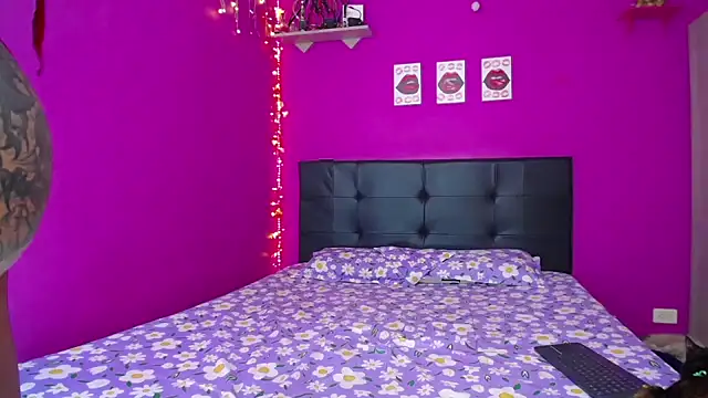 Zaratattoox online show from January 20, 2025, 4:10 am